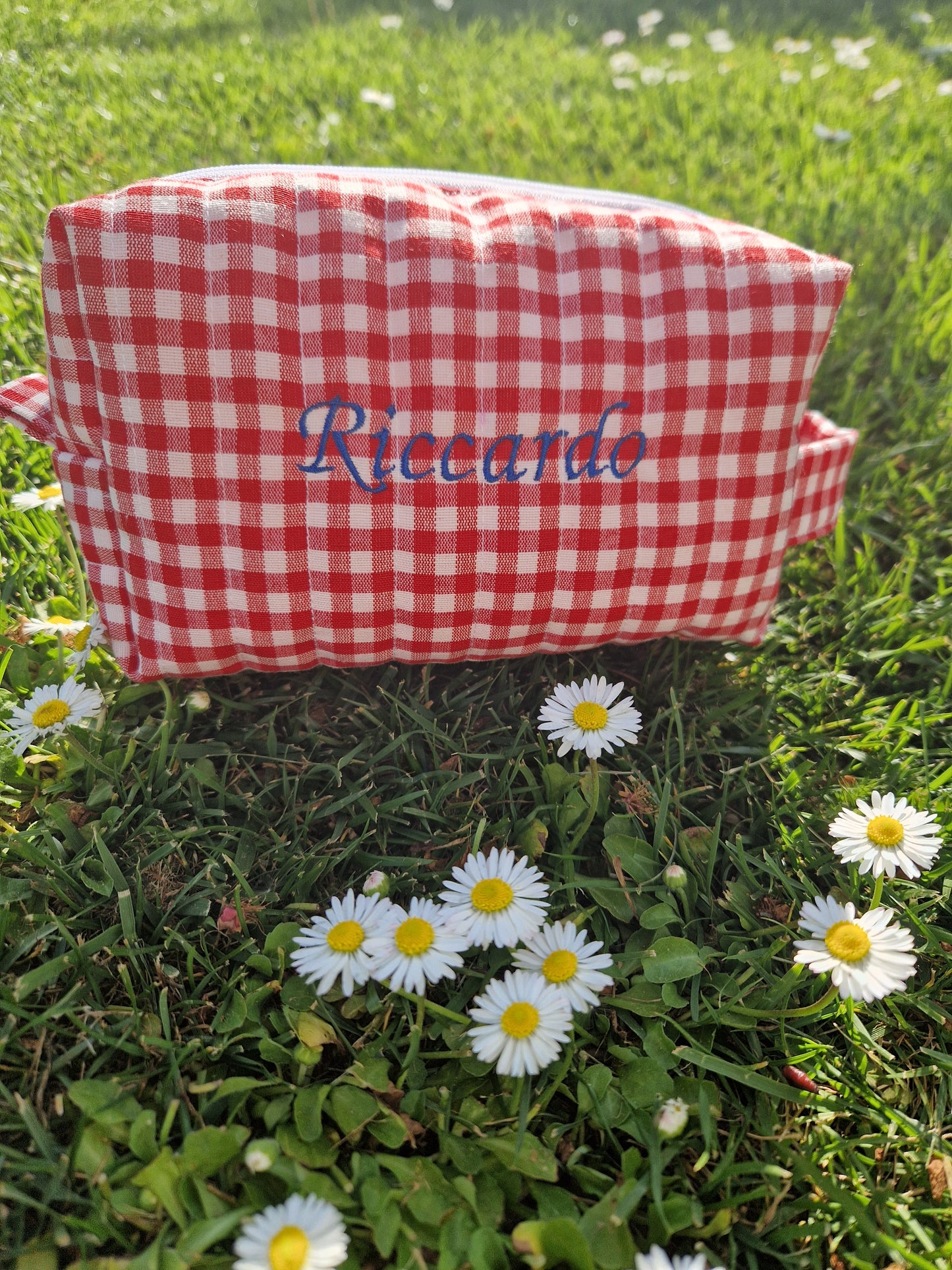 GIOVANNI Personalized (with Embroidered Name) Red Gingham Carry All Bag - MEDIUM