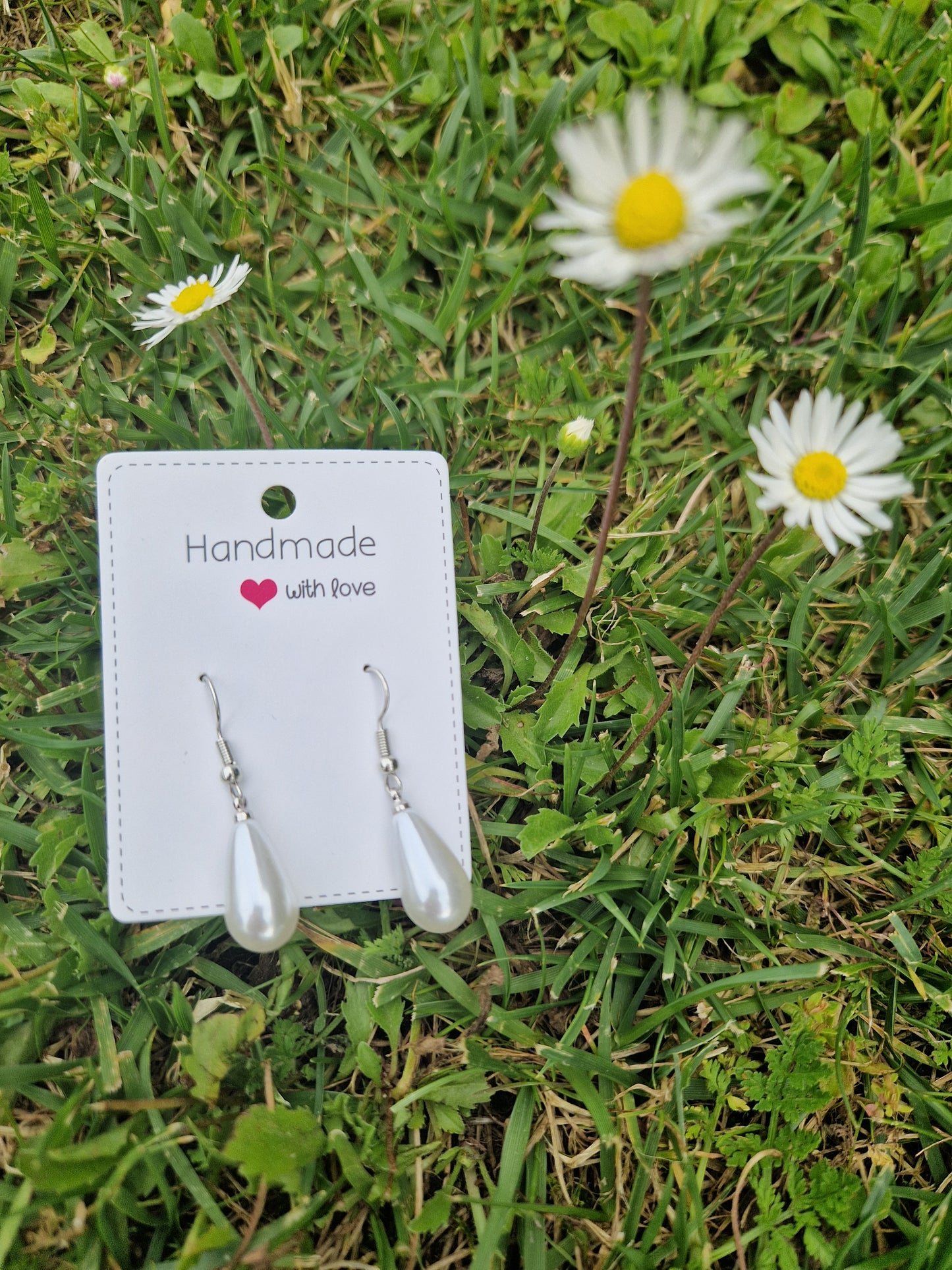 Handmade Dangling Tear Drop Pearl Earrings (Silver Color)