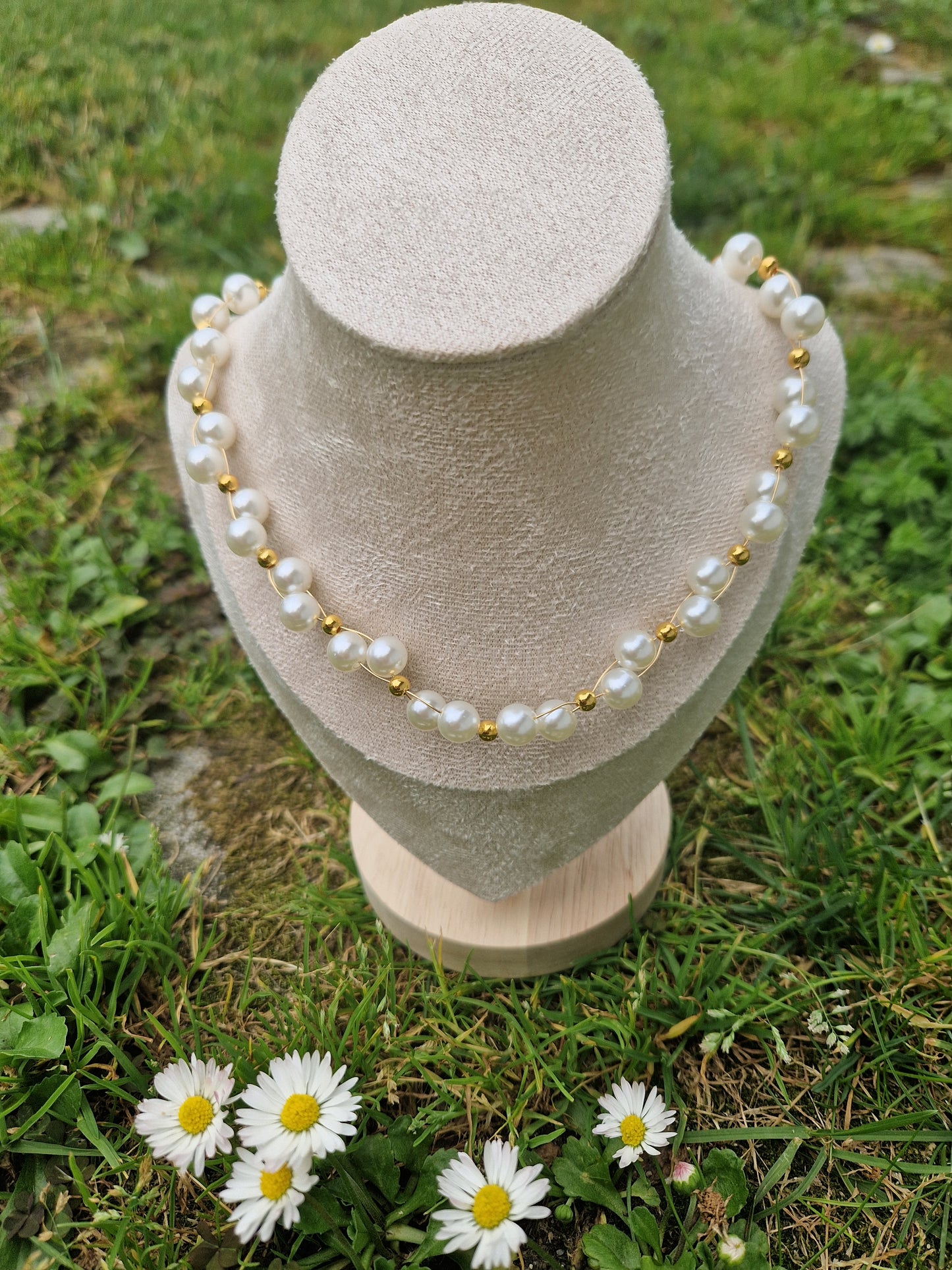 Handmade Pearl Necklace with Golden Stainless Lock