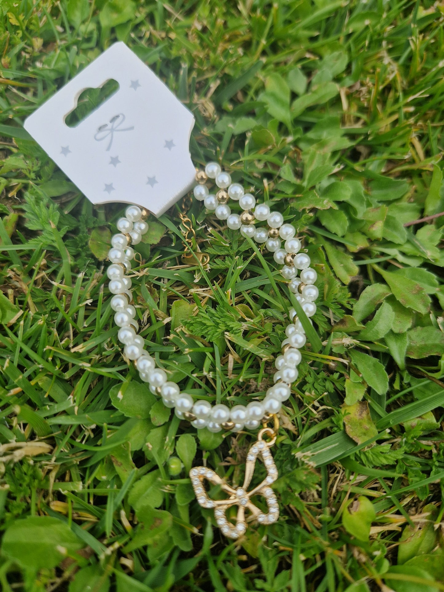 Handmade Pearl Bracelet with Butterfly  Pendant and Golden Stainless Lock